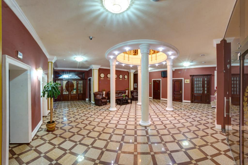 Warszawa Hotel Malekhuv Exteriör bild